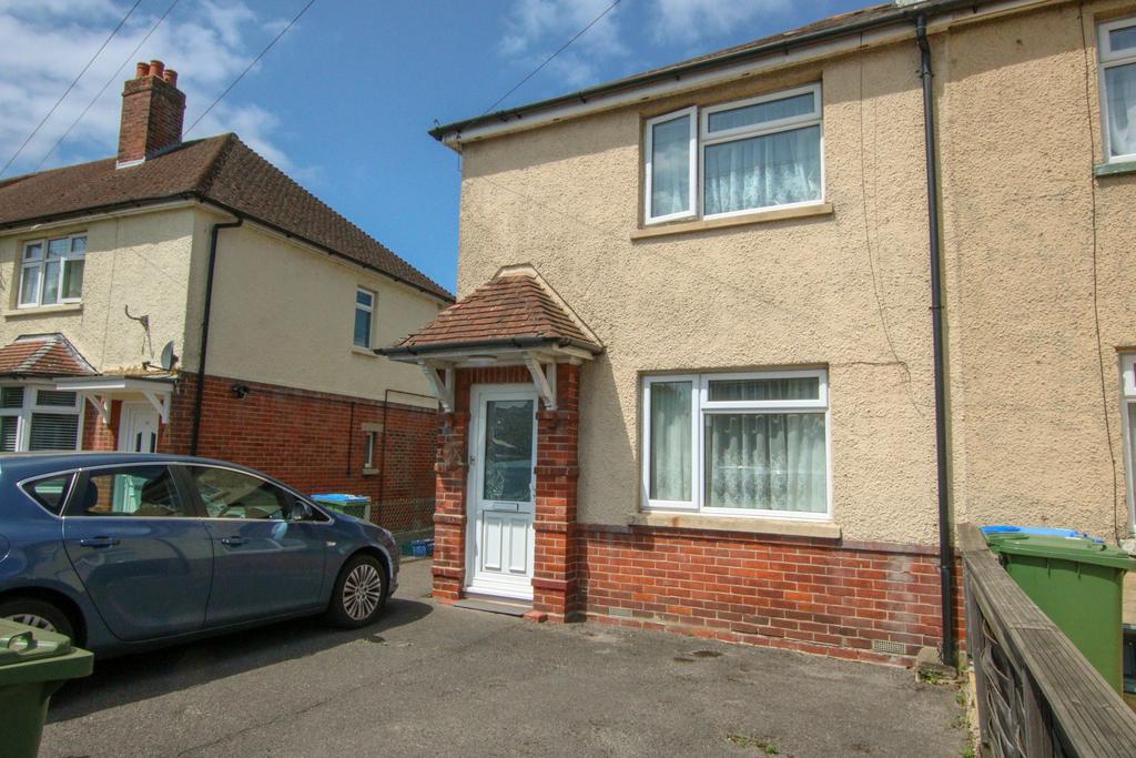 Warren Crescent, Southampton SO16 3 bed end of terrace house for sale £240,000