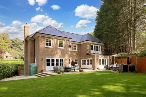 4 bedroom detached house for sale, The Woodlands, Penn, Buckinghamshire, HP10