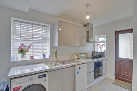 63 Broadgate Walk, Horsforth, Leeds, LS18 4HB