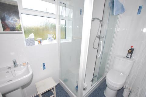 11 Belcaire Close, Lympne, Hythe, CT21 4JT
