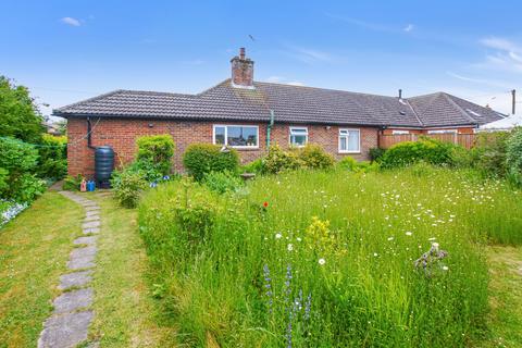 11 Belcaire Close, Lympne, Hythe, CT21 4JT