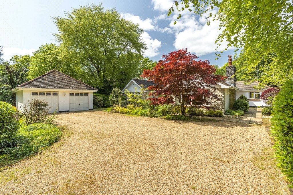 Riverside Road, West Moors, Ferndown, Dorset, BH22 4 bed bungalow for