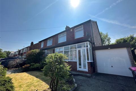 3 bedroom semi-detached house to rent, Glendale Road, Eccles, Manchester, M30