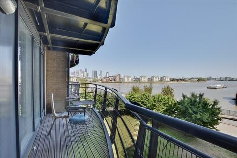 3 bedroom apartment for sale - Greenfell Mansions, Glaisher Street, London, SE8