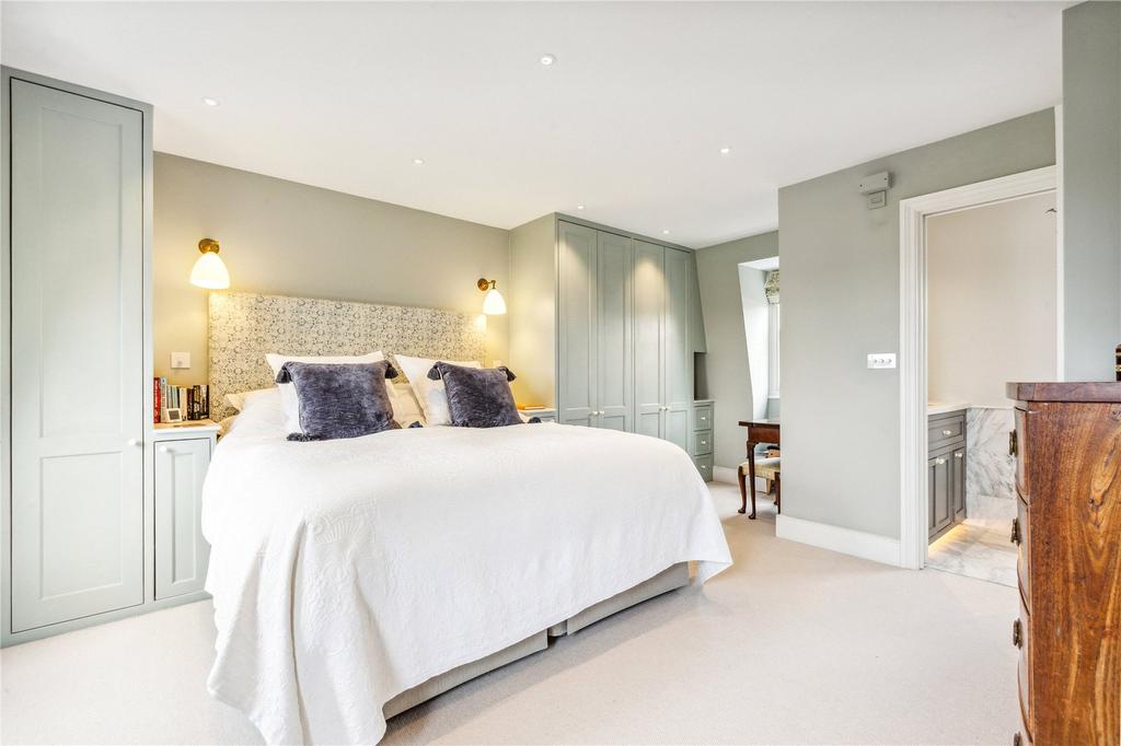 Principal Bedroom