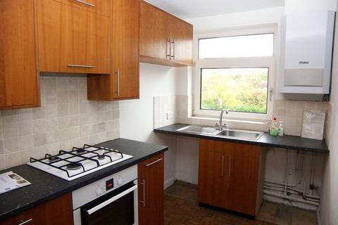 2 bedroom maisonette to rent - West End Court, Pinner HA5