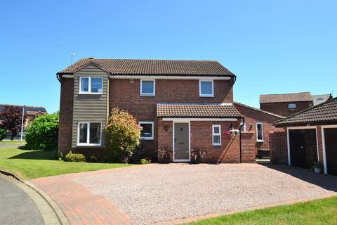 19 Belton Grove, Grantham, NG31 9HH