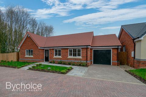 3 bedroom detached bungalow for sale, Willow Mews, Cockfield