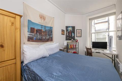 2 bedroom flat for sale, Ridgmount Gardens, London