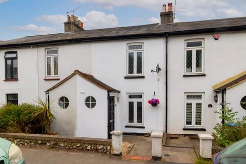 139 Buxton Lane, Caterham, CR3 5HN