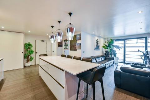 2 bedroom flat for sale - Aragon Court, Kennington, London, SE11