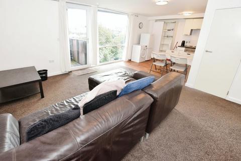 2 bedroom flat to rent, Trinity Court, 44 Higher Cambridge Street, Hulme, Manchester, M15