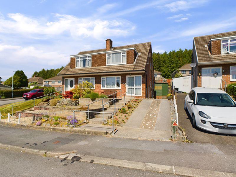 Nash Avenue, Carmarthen 3 bed semi-detached house - £159,950