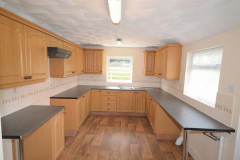98 Brynglas, Gilwern, Abergavenny, NP7 0BN
