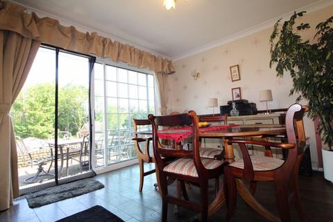 52 Bramingham Road, Luton, LU3 2SW