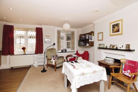 1 bedroom apartment for sale, Lewes Road, Cross In Hand