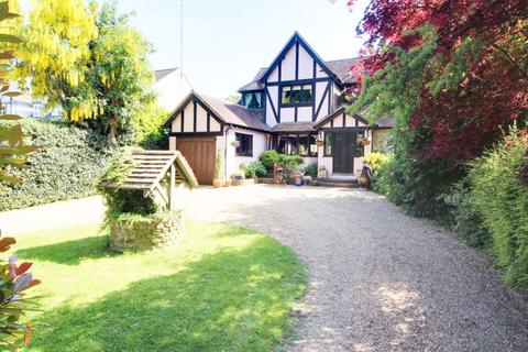 4 bedroom detached house for sale, Tolmers Road, Cuffley EN6