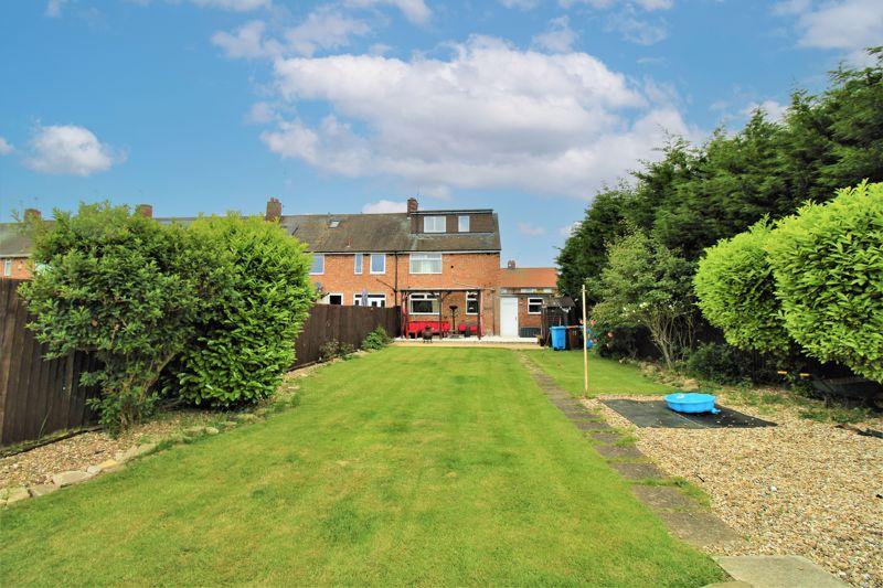 Mirfield Grove, Bilton Grange, Hull, HU9 4 bed property £135,000