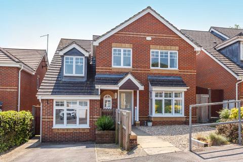 22 Tymawr, Caversham, Reading, RG4 7XR