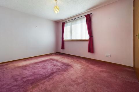 8 Arnum Place, Carluke, ML8 4EE