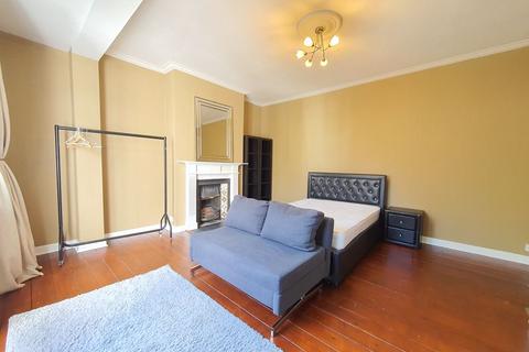 Flat share to rent, (HD VIDEO) Herne Hill, London