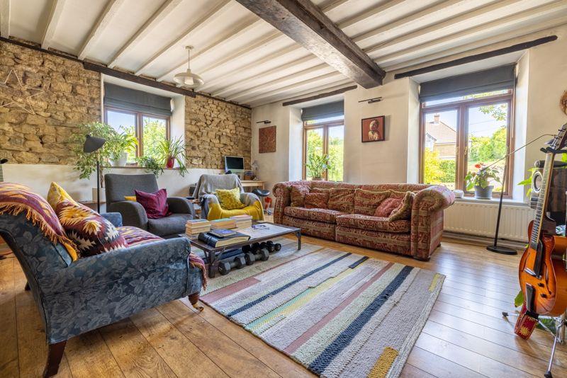 Cary Road, North Cadbury 3 bed character property £465,000