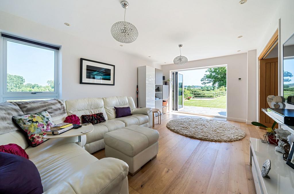 Peasmarsh, Ilminster, Somerset, TA19 4 bed house for sale £575,000