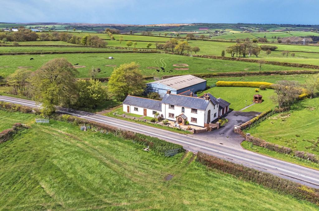 West Anstey, South Molton, Devon, EX36 4 bed detached house for sale