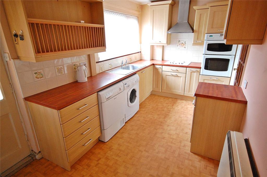 Farnham Road, Newton Hall, Durham, DH1 2 bed end of terrace house for