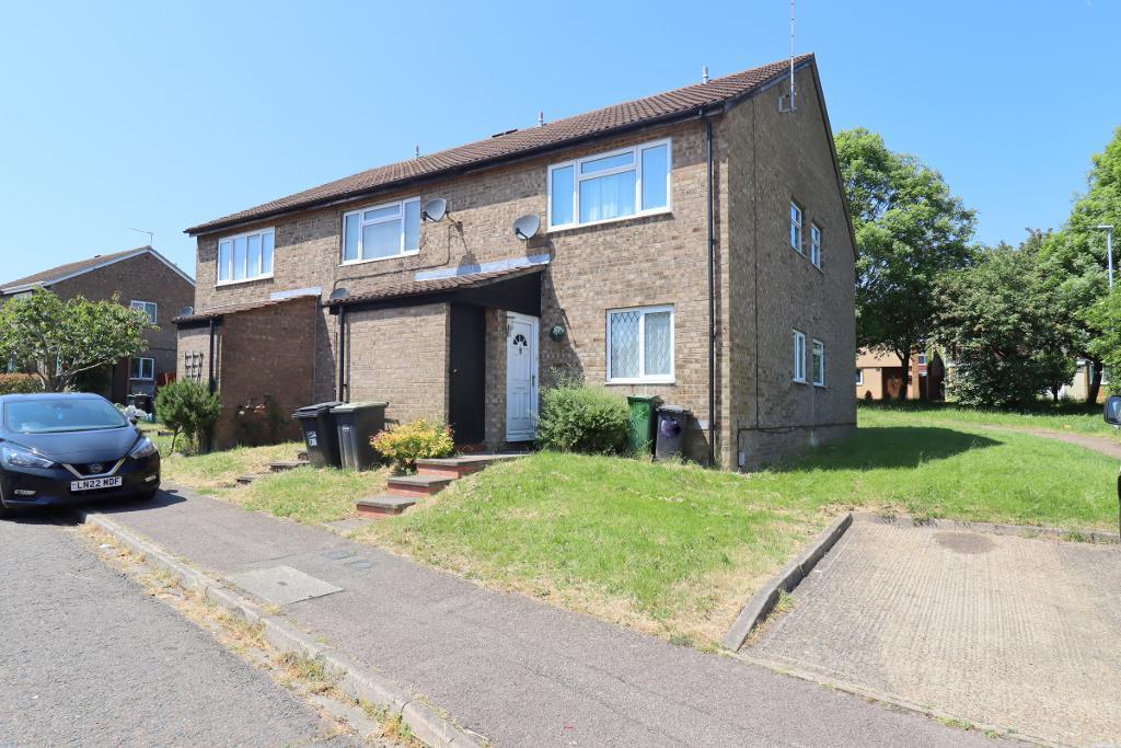 Repton Close, Bramingham, Luton... 1 bed £155,000