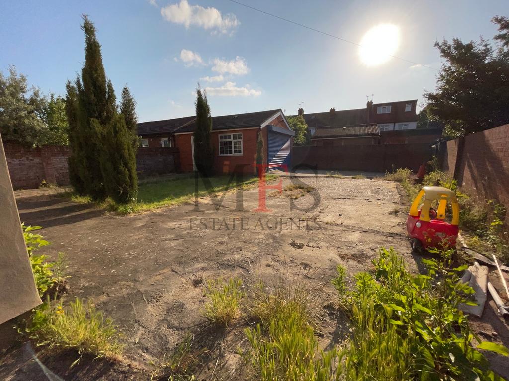 Photo 32