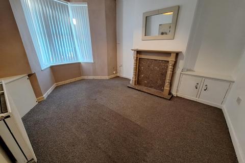 3 bedroom terraced house to rent, Rodney Street, Birkenhead