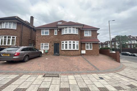 9 bedroom detached house for sale, Queens Way, London, NW4