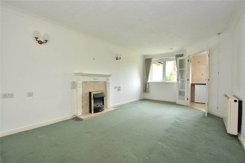 Primrose Court, Primley Park View, Leeds, West Yorkshire 1 Bed 