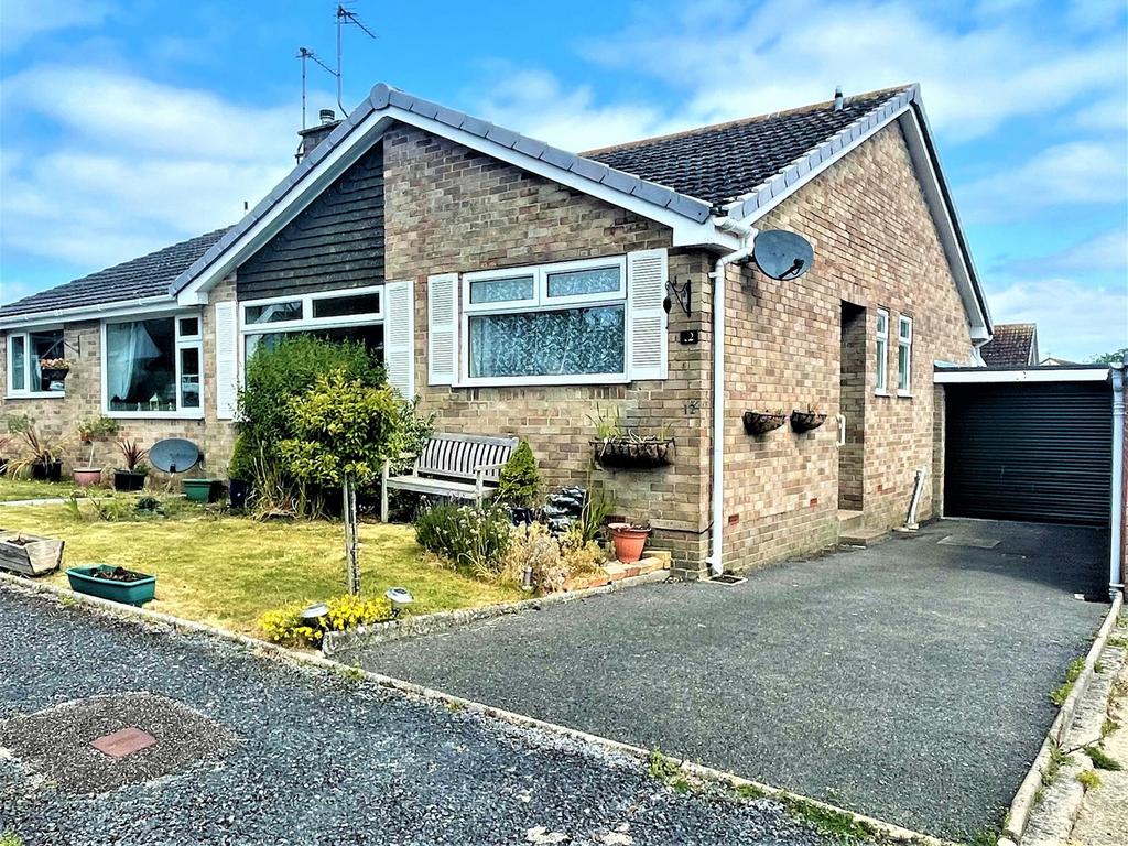 Scalwell Park, Seaton, Devon, EX12 2 bed semidetached bungalow for