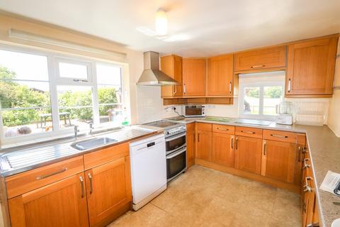 5 bedroom detached house for sale - Guestling, Near Hastings, TN35