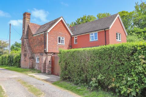 5 bedroom detached house for sale - Guestling, Near Hastings, TN35