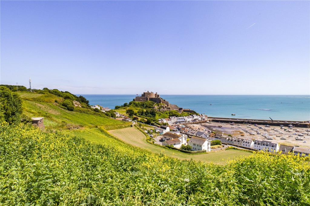 Le Mont Mallet, St Martin, Jersey, JE3 4 bed detached house for sale