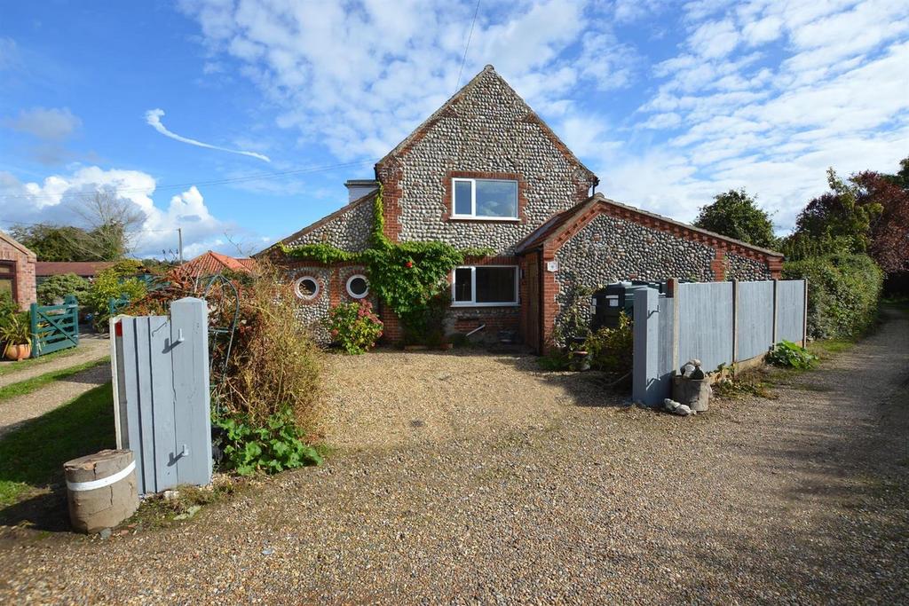 Back Lane, West Beckham 3 bed semidetached house for sale £435,000