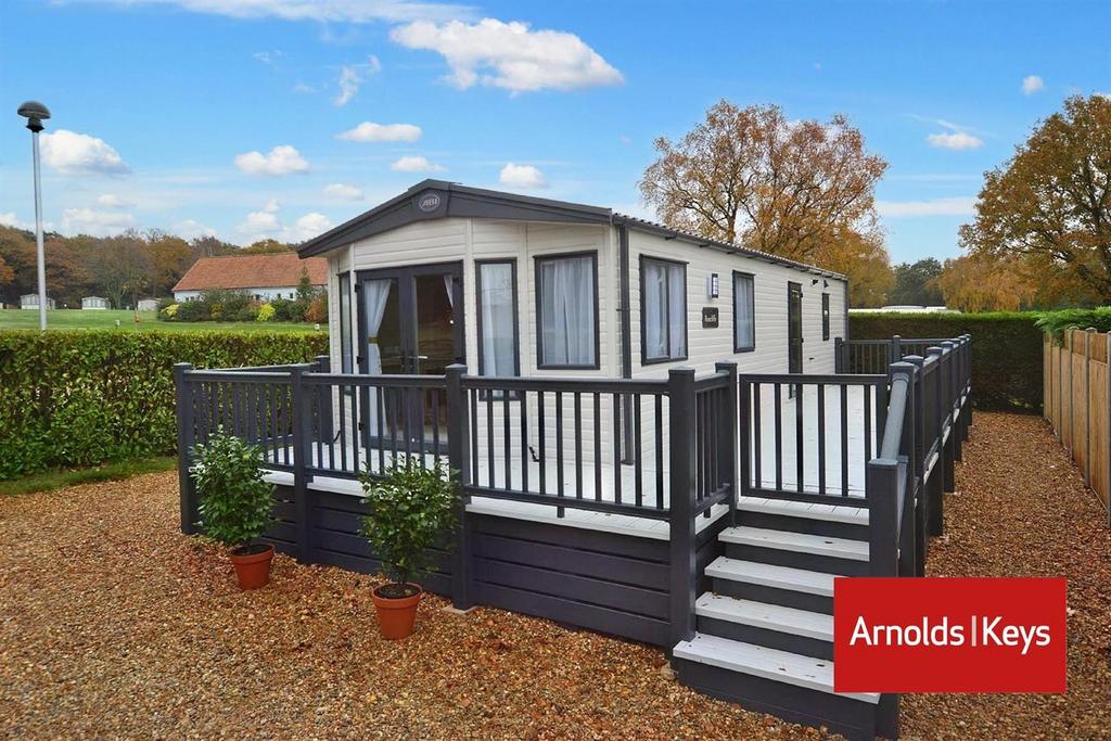 Upper Sheringham, Sheringham 2 bed mobile home for sale £103,750
