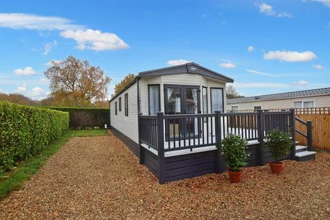 2 bedroom mobile home for sale, Upper Sheringham, Sheringham