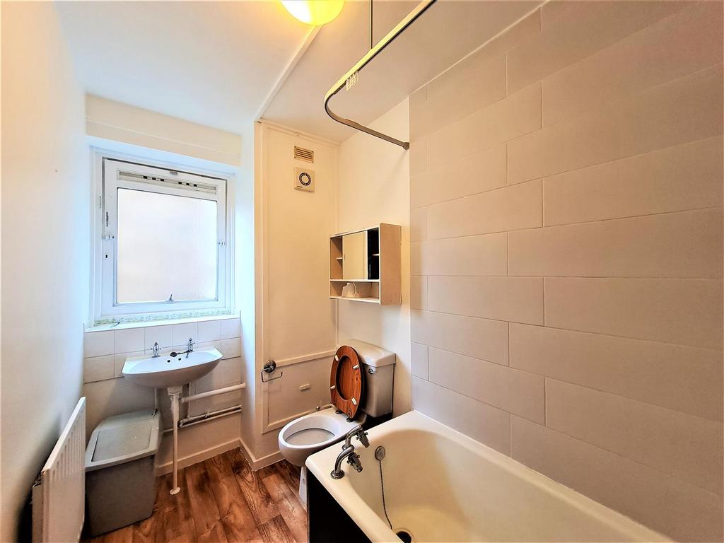 Bathroom, Sheepcote Lane, Battersea
