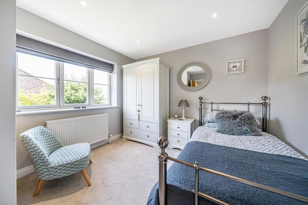 BEDROOM THREE.jpg