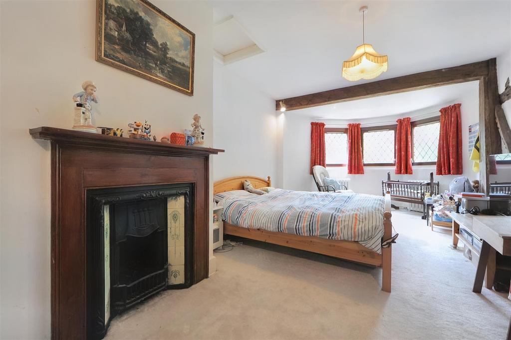 Bedroom 2.JPG