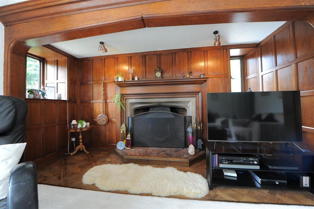 Grand Inglenook Fireplace.JPG