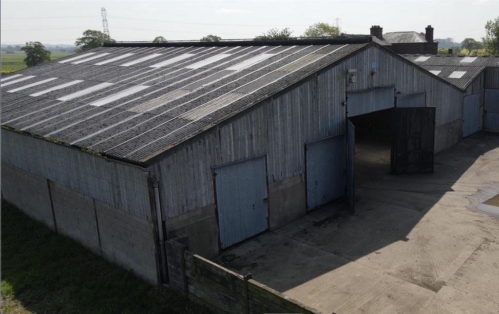 West Felton, Oswestry Industrial unit £1,000 pcm (£231 pw)