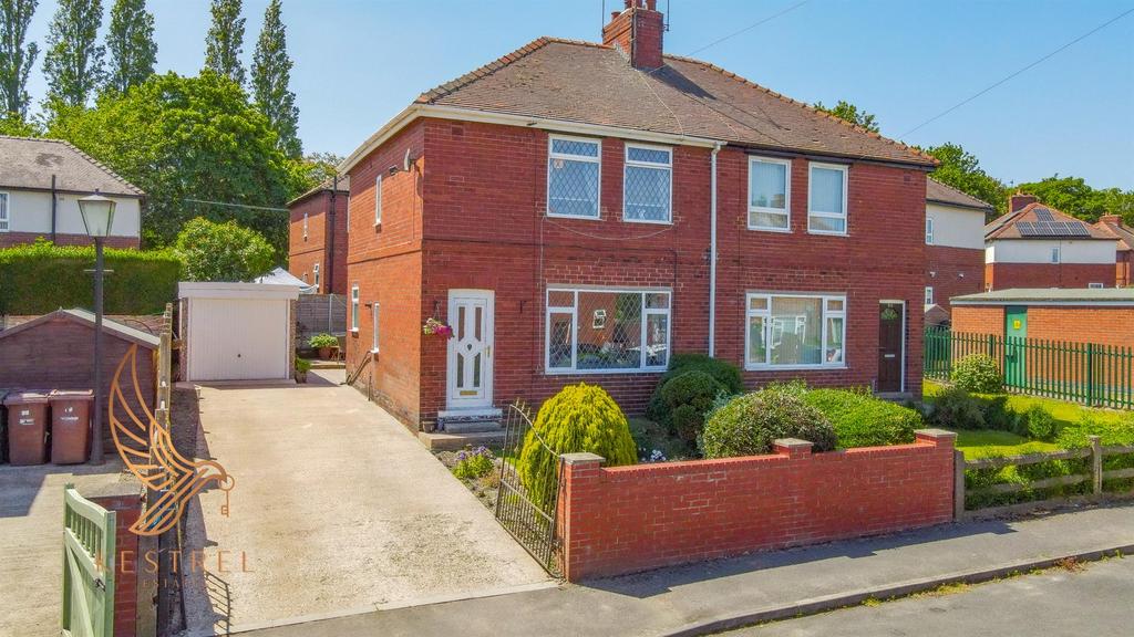 Doncaster Road Estate, Pontefract WF7 3 bed semidetached house for