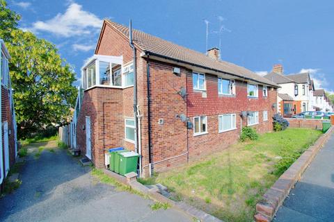 22 Valley Road, Erith, DA8 1BT