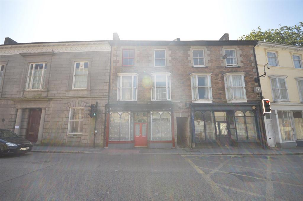 Penryn Street, Redruth 1 bed flat £625 pcm (£144 pw)