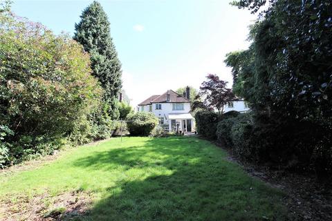18 Garrard Road, Banstead, SM7 2ER